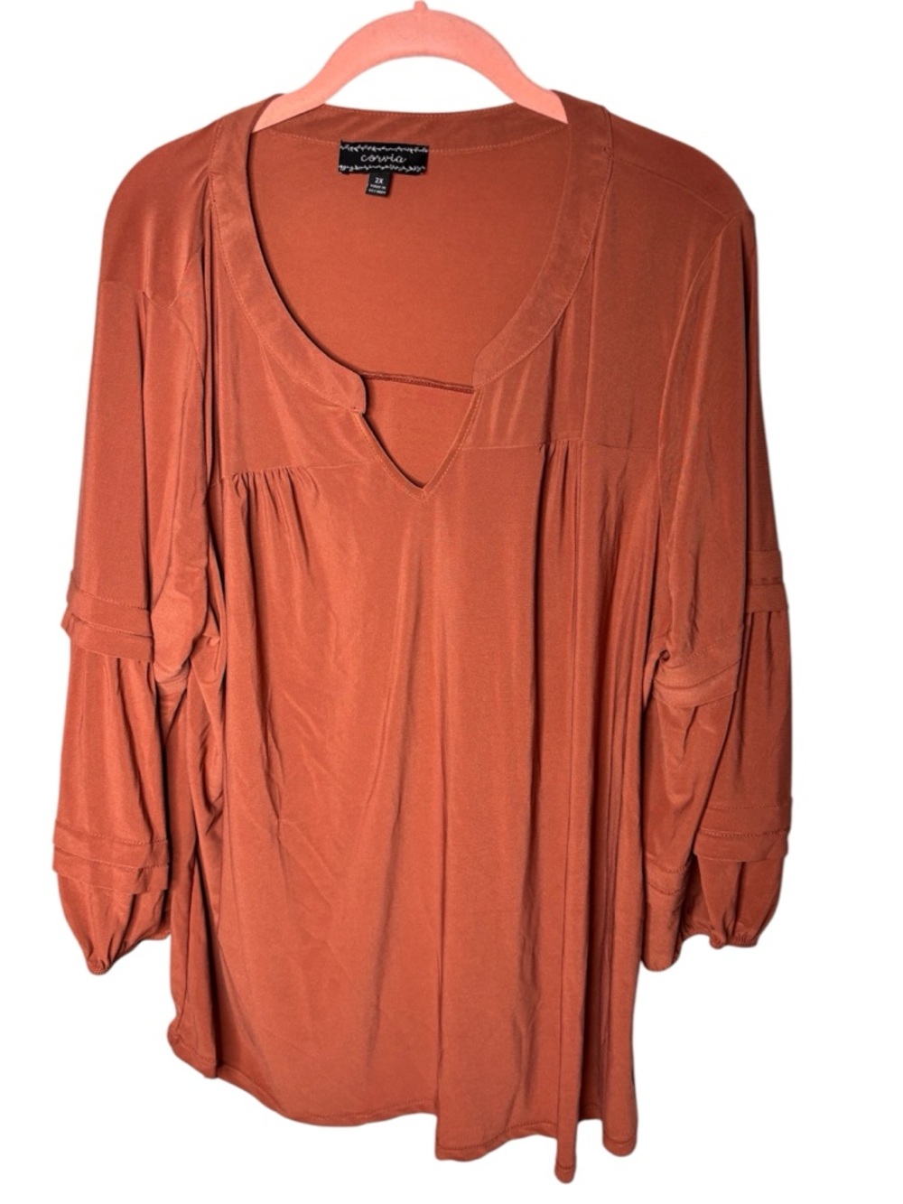 Corvia V-Neck Tunic with Gathered Three-Quarter Sleeves in Rust
